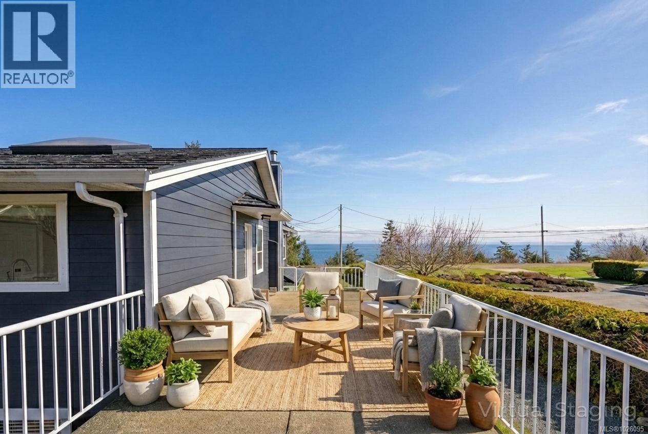 321 Wireless Rd, Comox, British Columbia  V9M 3T6 - Photo 12 - 1026095