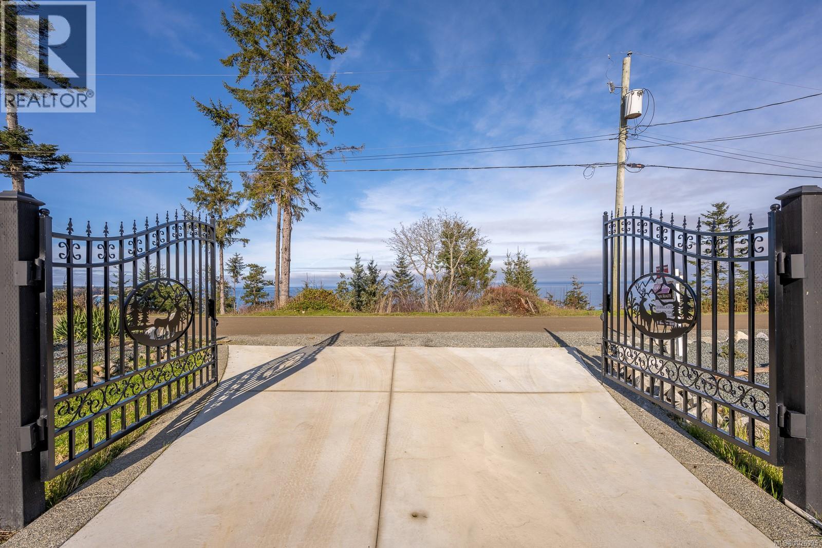 321 Wireless Rd, Comox, British Columbia  V9M 3T6 - Photo 36 - 1026095