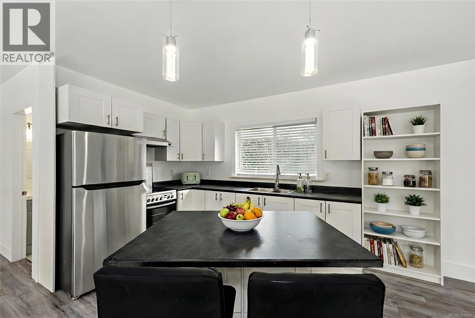 321 Wireless Rd, Comox, British Columbia  V9M 3T6 - Photo 29 - 1026095