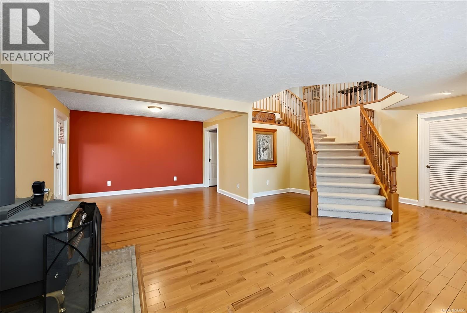 321 Wireless Rd, Comox, British Columbia  V9M 3T6 - Photo 19 - 1026095