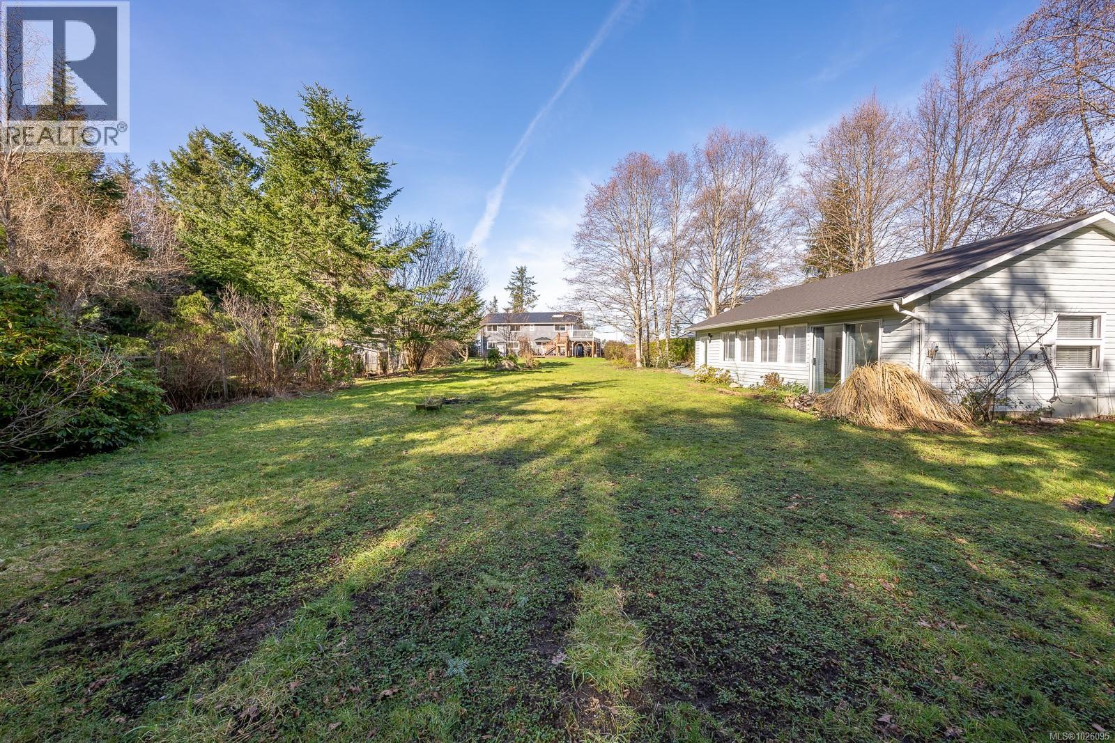 321 Wireless Rd, Comox, British Columbia  V9M 3T6 - Photo 45 - 1026095