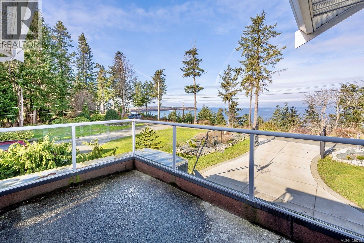 321 Wireless Rd, Comox, British Columbia  V9M 3T6 - Photo 38 - 1026095