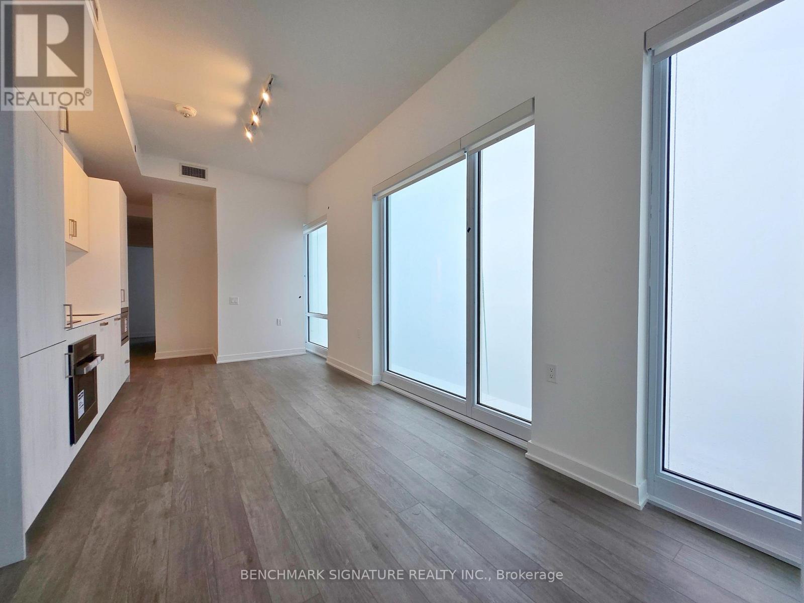 5203 - 88 Queen Street E, Toronto, Ontario  M5C 0B6 - Photo 9 - C12809508