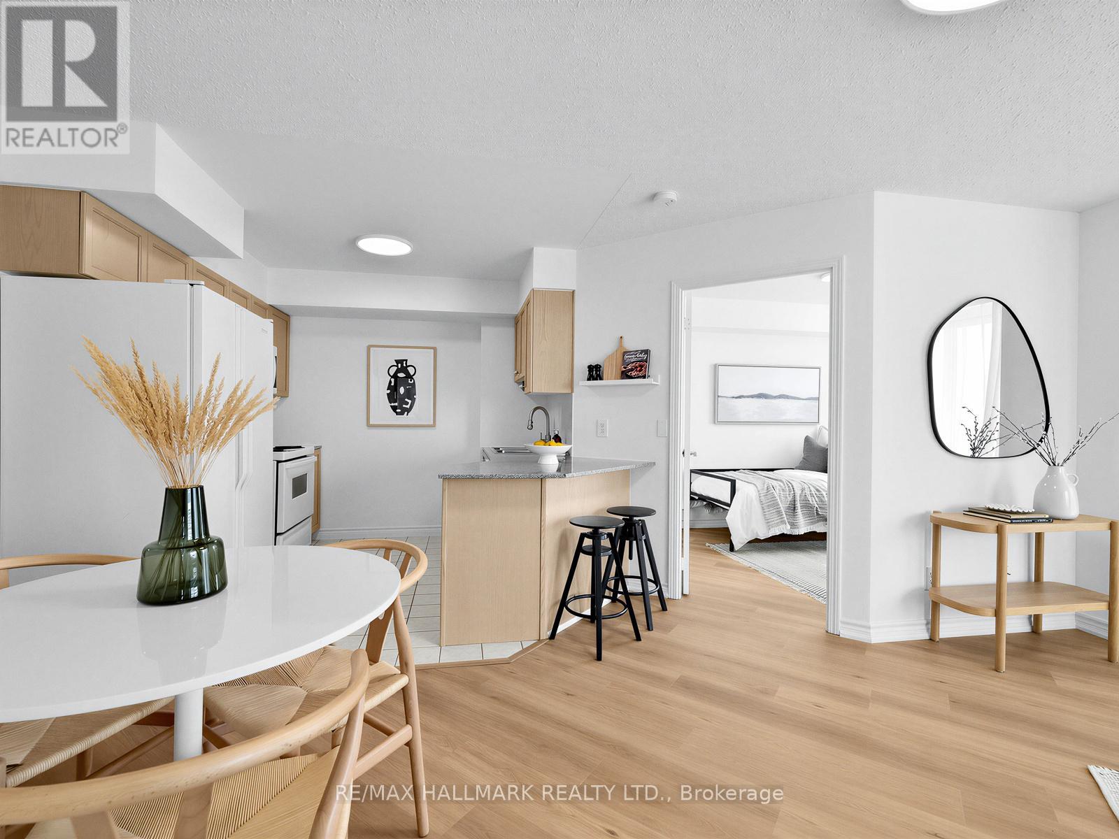 211 - 1730 Eglinton Avenue E, Toronto, Ontario  M4A 1J7 - Photo 11 - C12809518