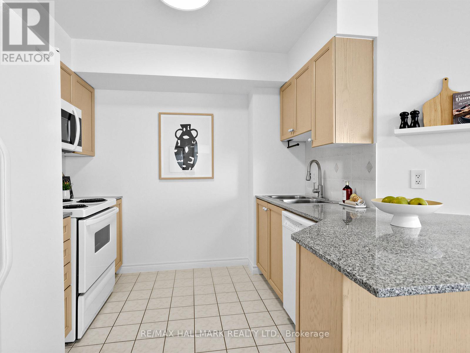 211 - 1730 Eglinton Avenue E, Toronto, Ontario  M4A 1J7 - Photo 16 - C12809518