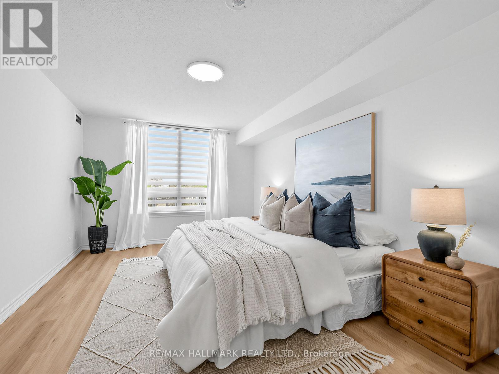 211 - 1730 Eglinton Avenue E, Toronto, Ontario  M4A 1J7 - Photo 19 - C12809518