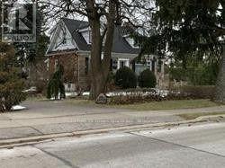 16 ANSON AVENUE, Toronto, Ontario