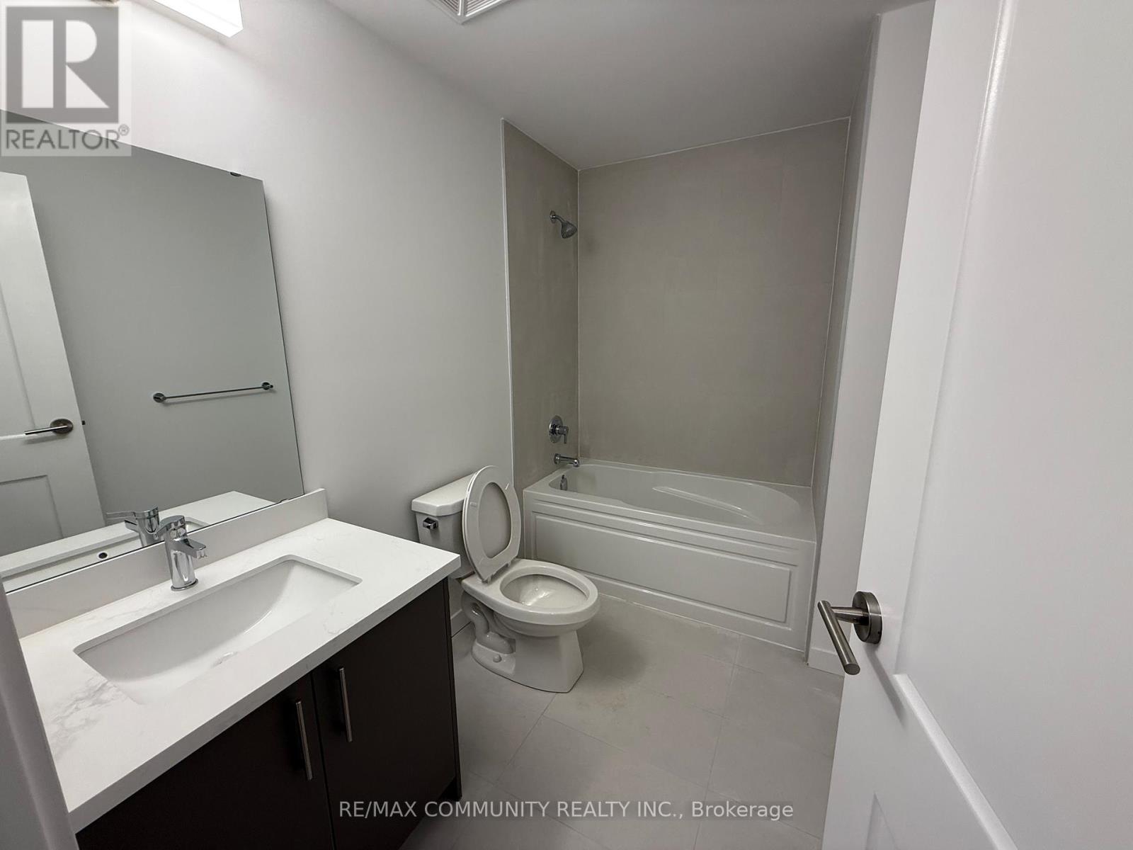 7 - 117 Marydale Avenue, Markham, Ontario  L3S 0A3 - Photo 10 - N12809514