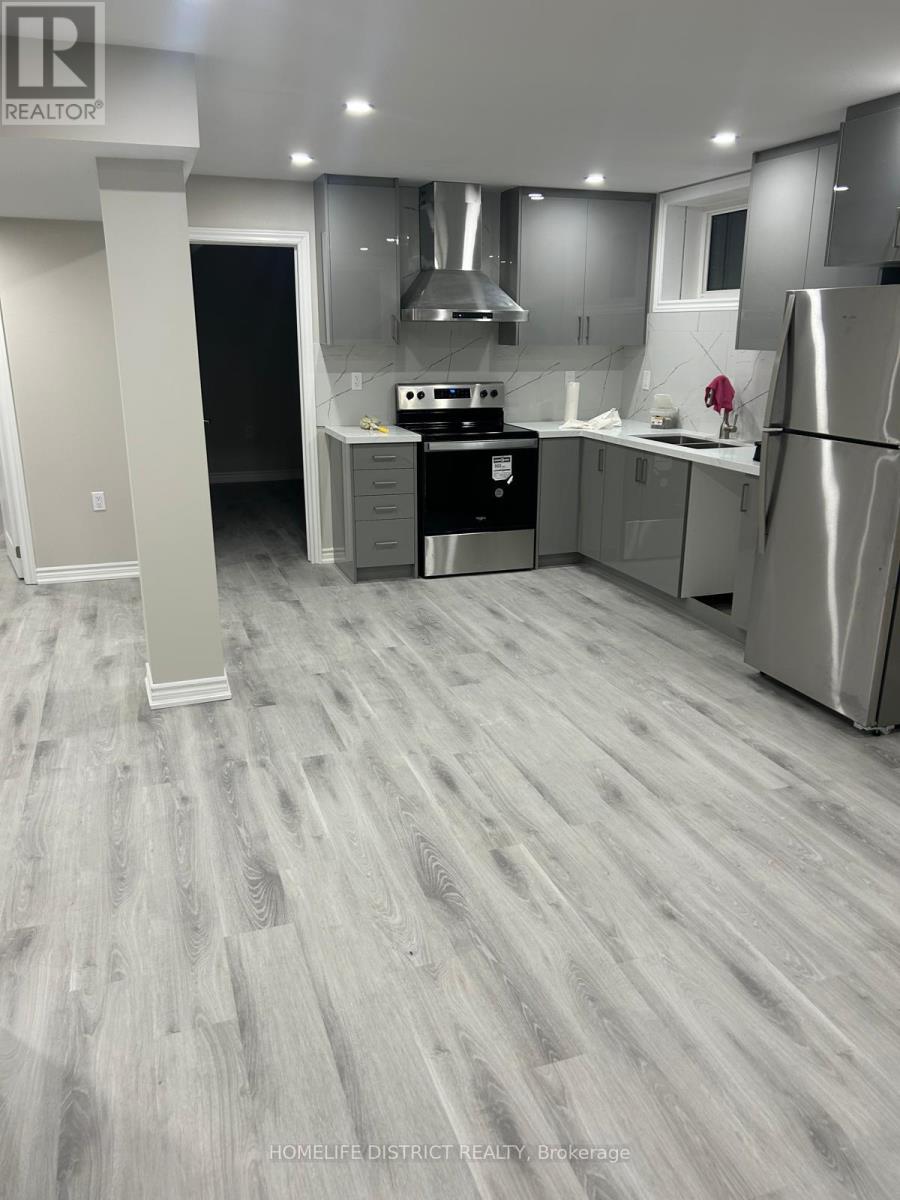 807 Apple Terrace, Milton, Ontario  L9E 2C3 - Photo 2 - W12809496