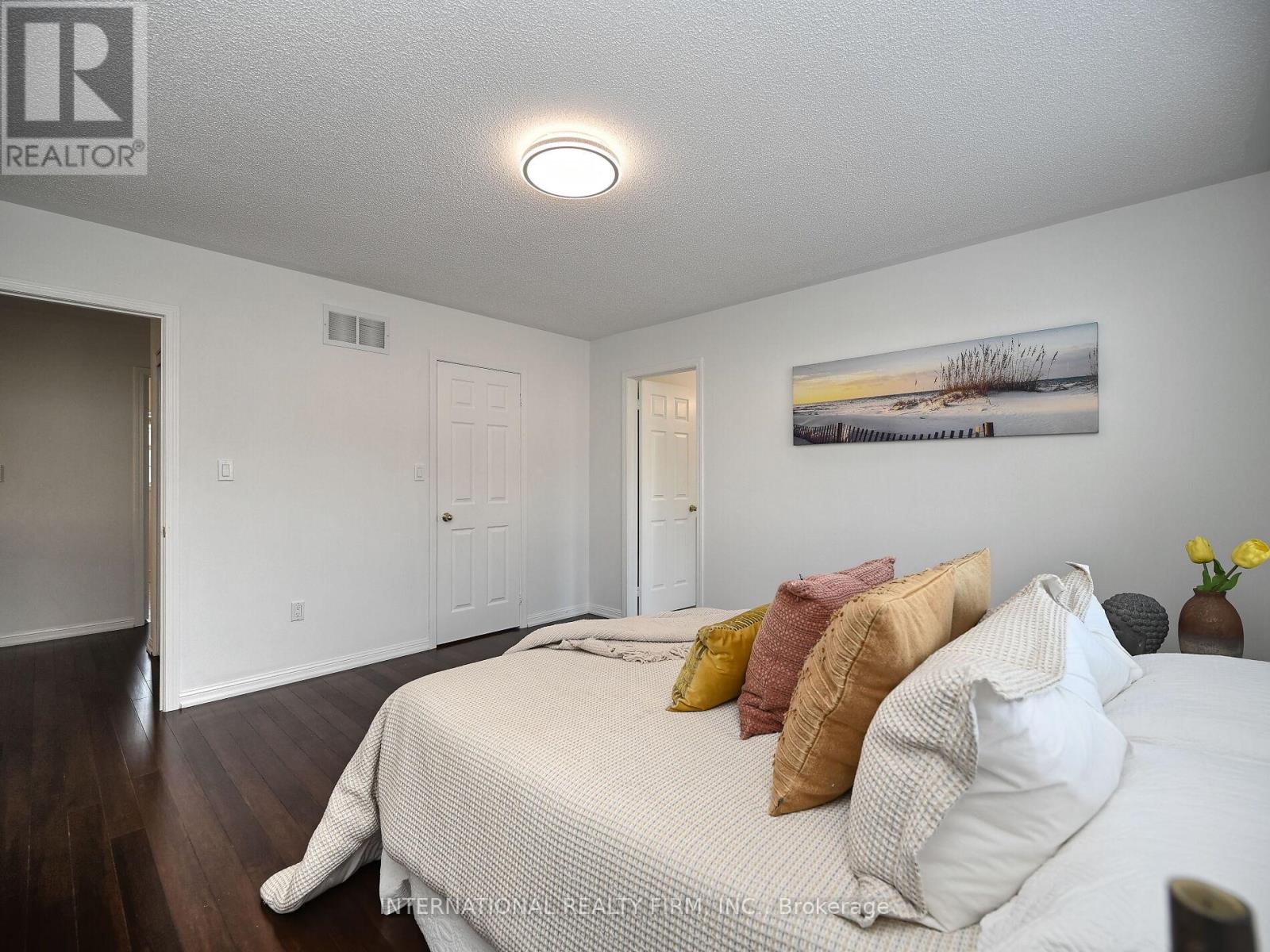 2382 Falkland Crescent, Oakville, Ontario  L6M 4Y1 - Photo 25 - W12809510