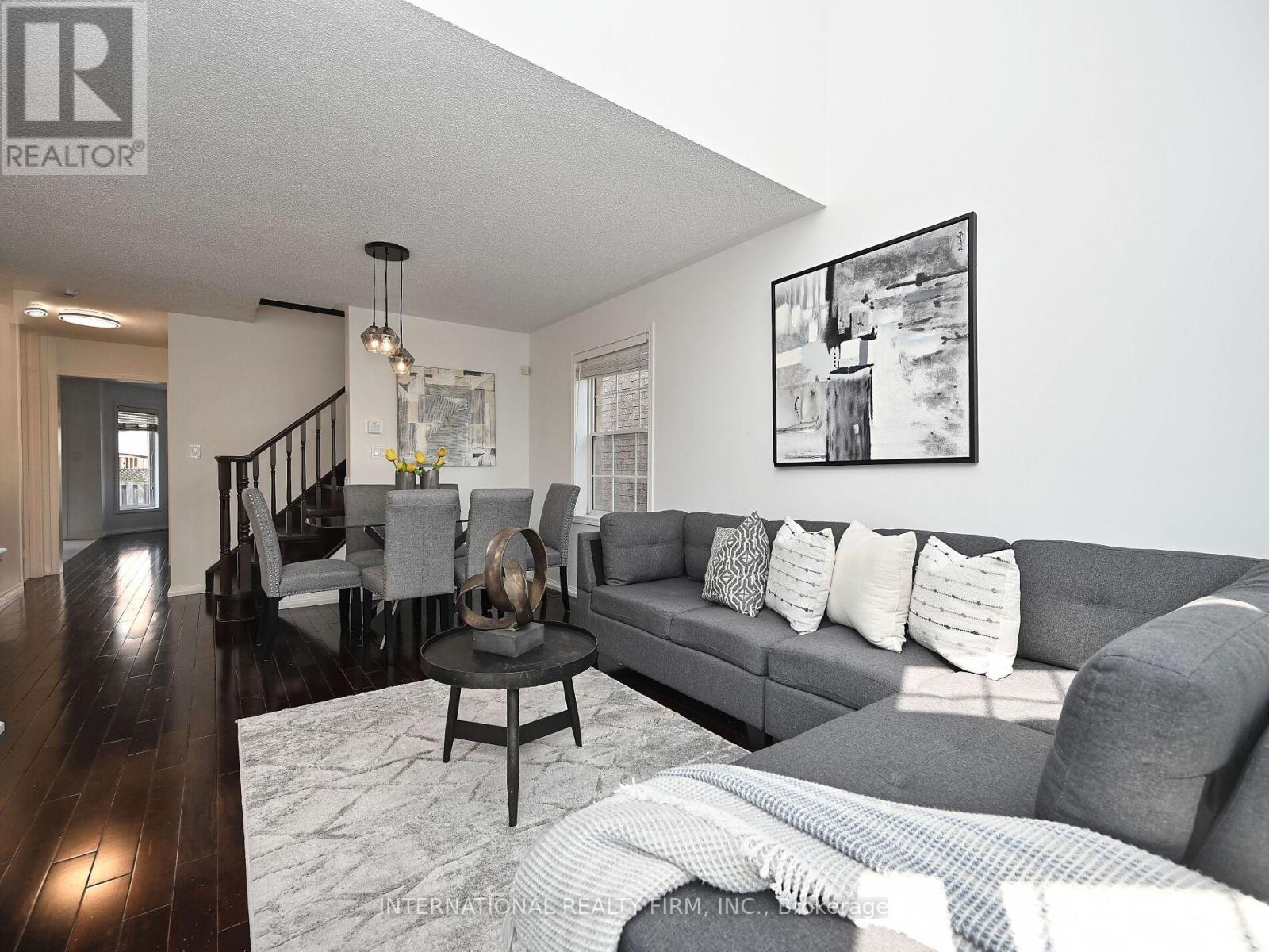 2382 Falkland Crescent, Oakville, Ontario  L6M 4Y1 - Photo 6 - W12809510