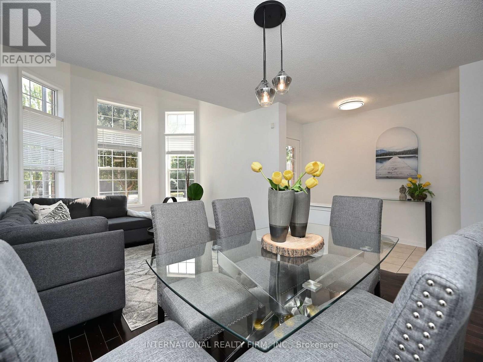 2382 Falkland Crescent, Oakville, Ontario  L6M 4Y1 - Photo 9 - W12809510