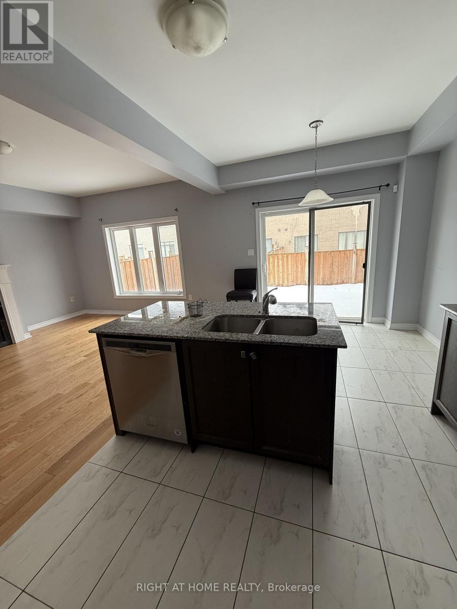 29 Faders Drive, Brampton, Ontario  L7A 4Y2 - Photo 15 - W12809520