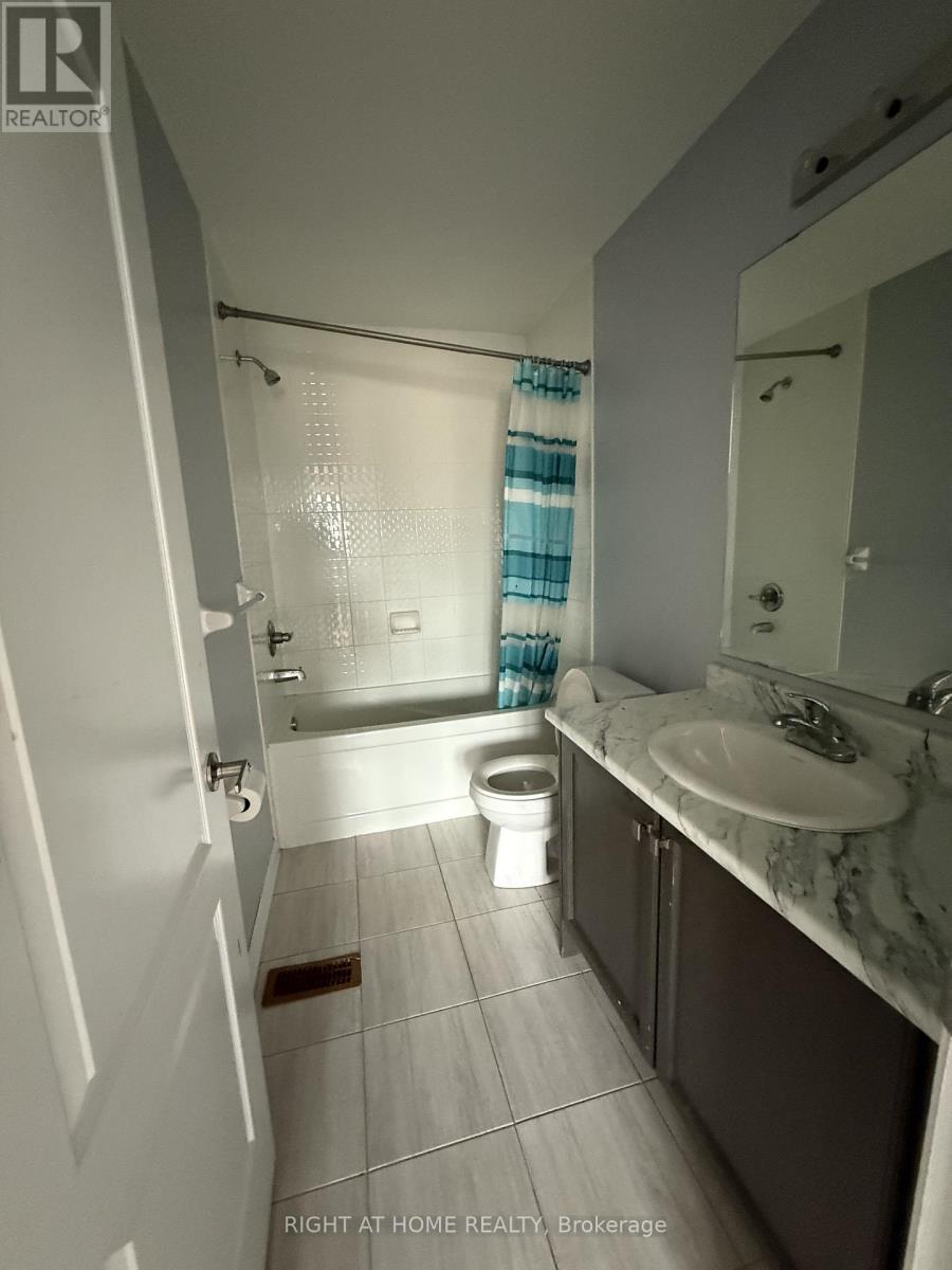 29 Faders Drive, Brampton, Ontario  L7A 4Y2 - Photo 26 - W12809520