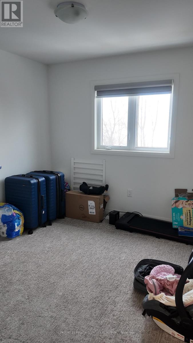 100 Willson Drive N, Thorold, Ontario  L2G 0G7 - Photo 13 - X12809522