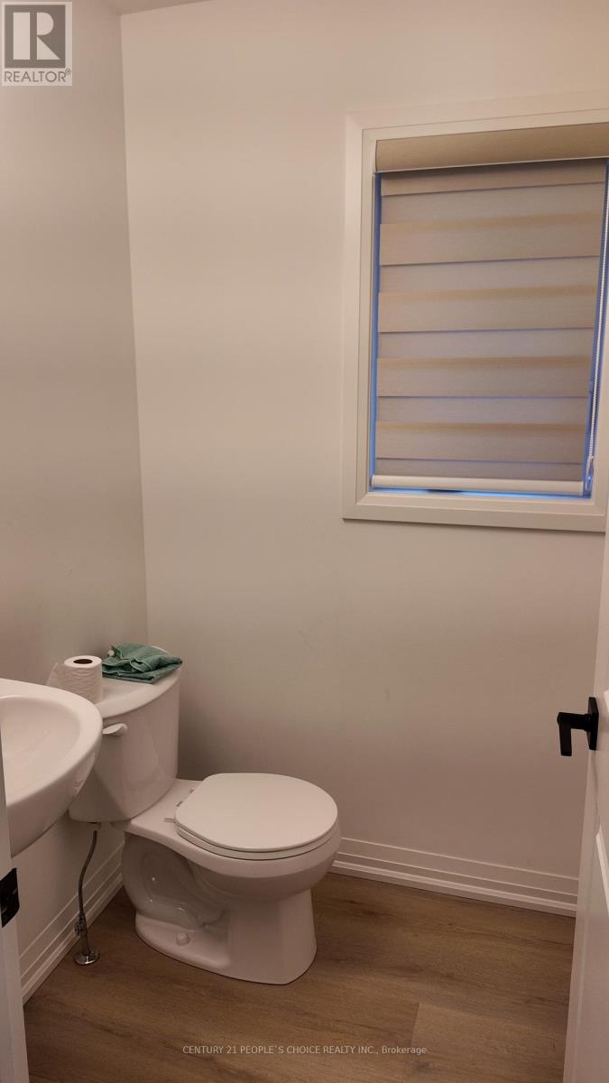 100 Willson Drive N, Thorold, Ontario  L2G 0G7 - Photo 5 - X12809522