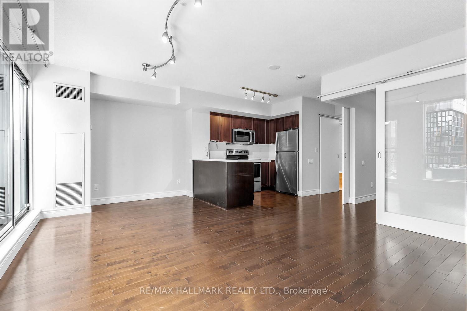 710 - 75 Dalhousie Street, Toronto, Ontario  M5B 2R9 - Photo 11 - C12807880