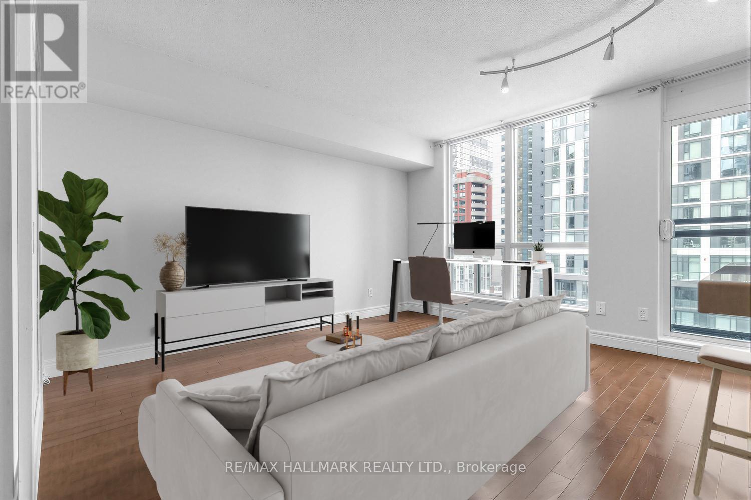 710 - 75 DALHOUSIE STREET, Toronto, Ontario