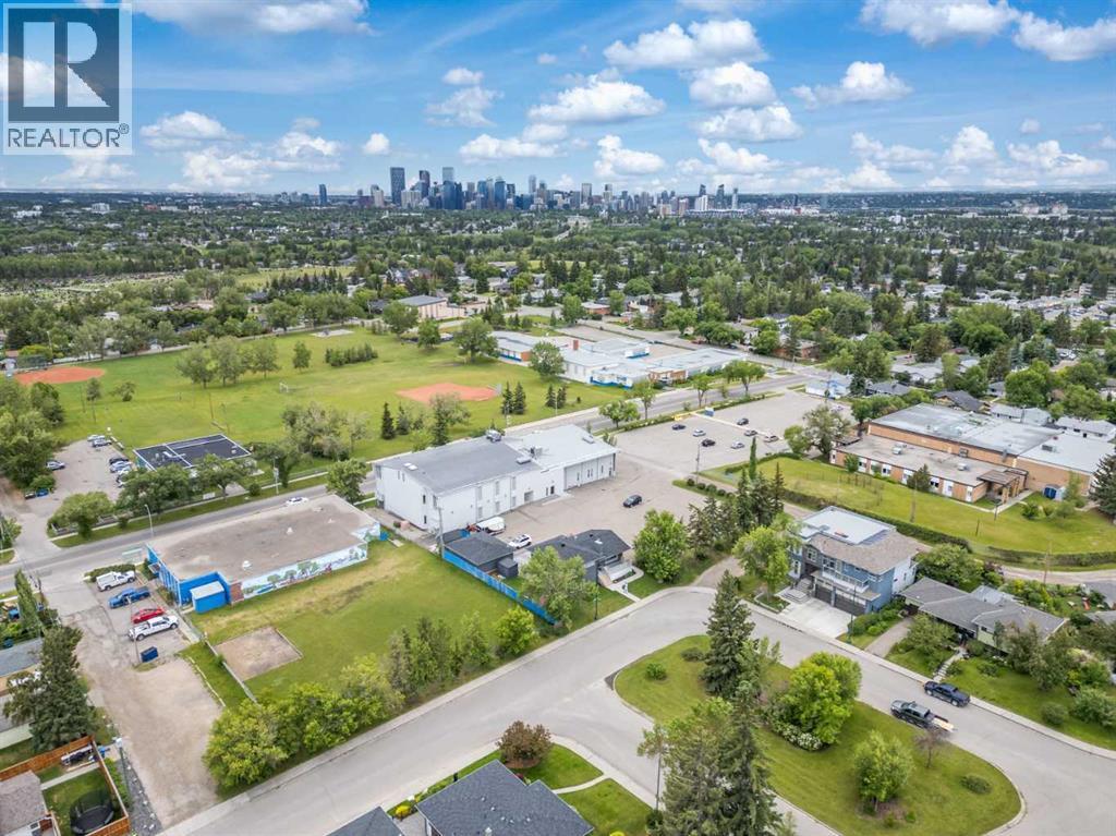 111 Cambrian Drive Nw, Calgary, Alberta  T2K 1P5 - Photo 39 - A2285155