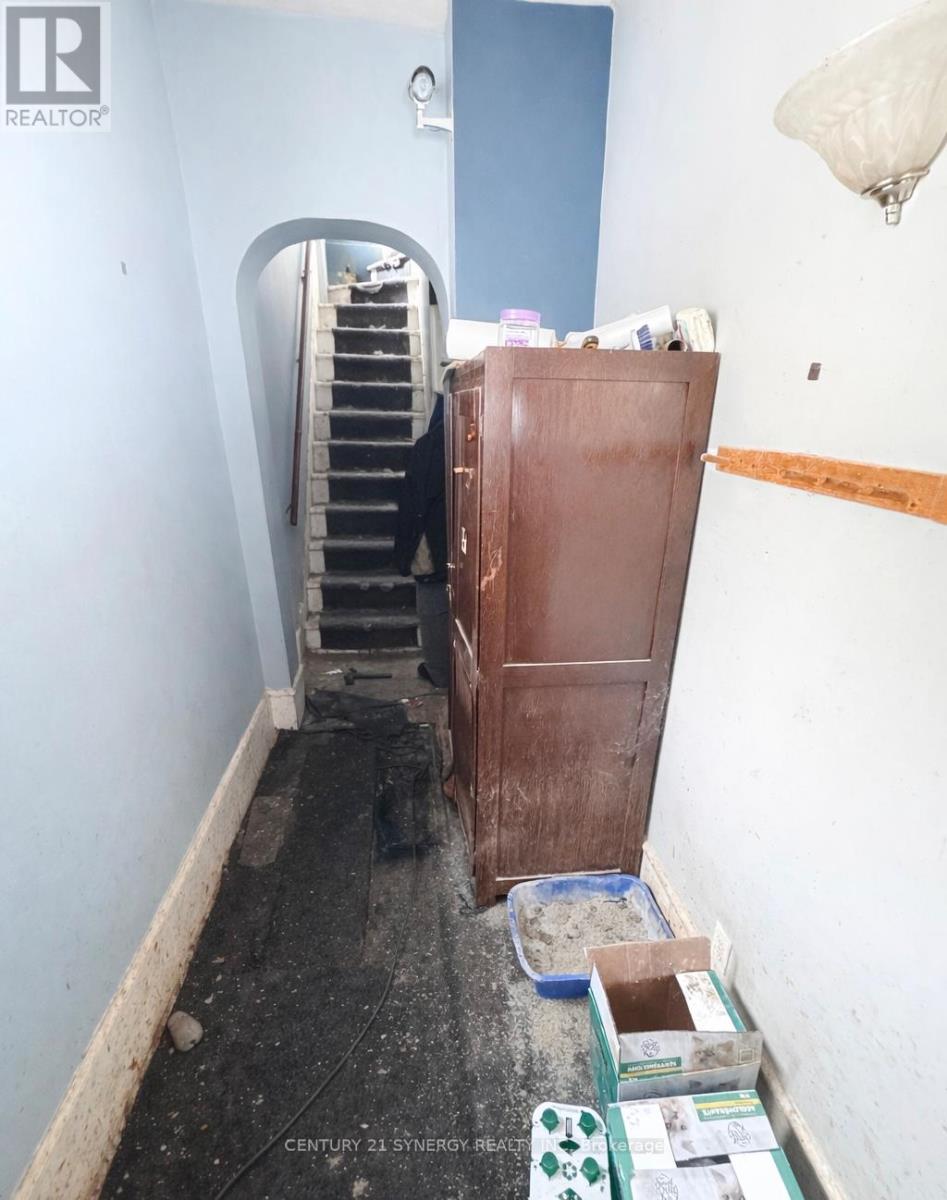 23 Strathcona Street, Smiths Falls, Ontario  K7A 1V8 - Photo 5 - X12809572