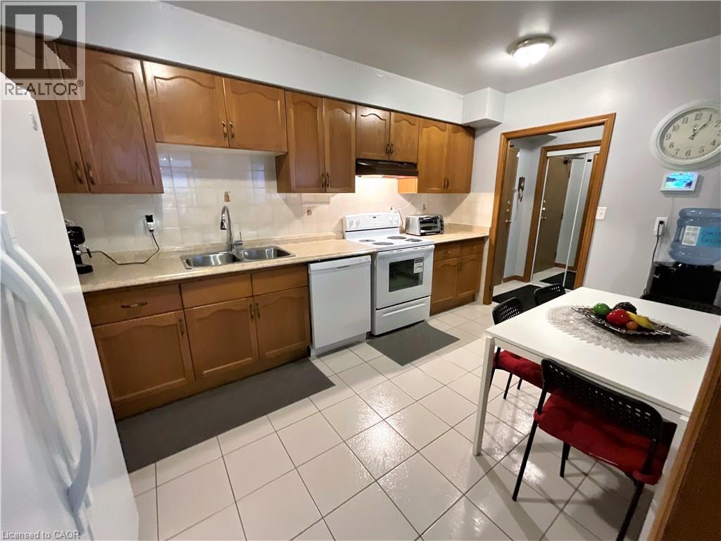 99 Donn Avenue Unit# 105, Stoney Creek, Ontario  L8G 5B2 - Photo 8 - 40806541