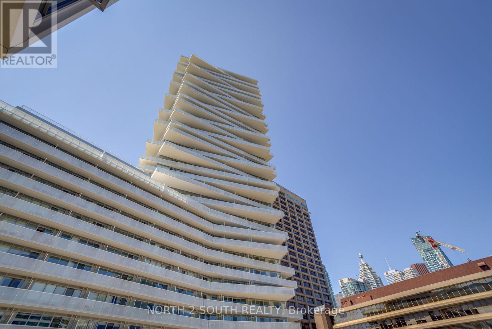 518 - 15 QUEENS QUAY E, Toronto, Ontario