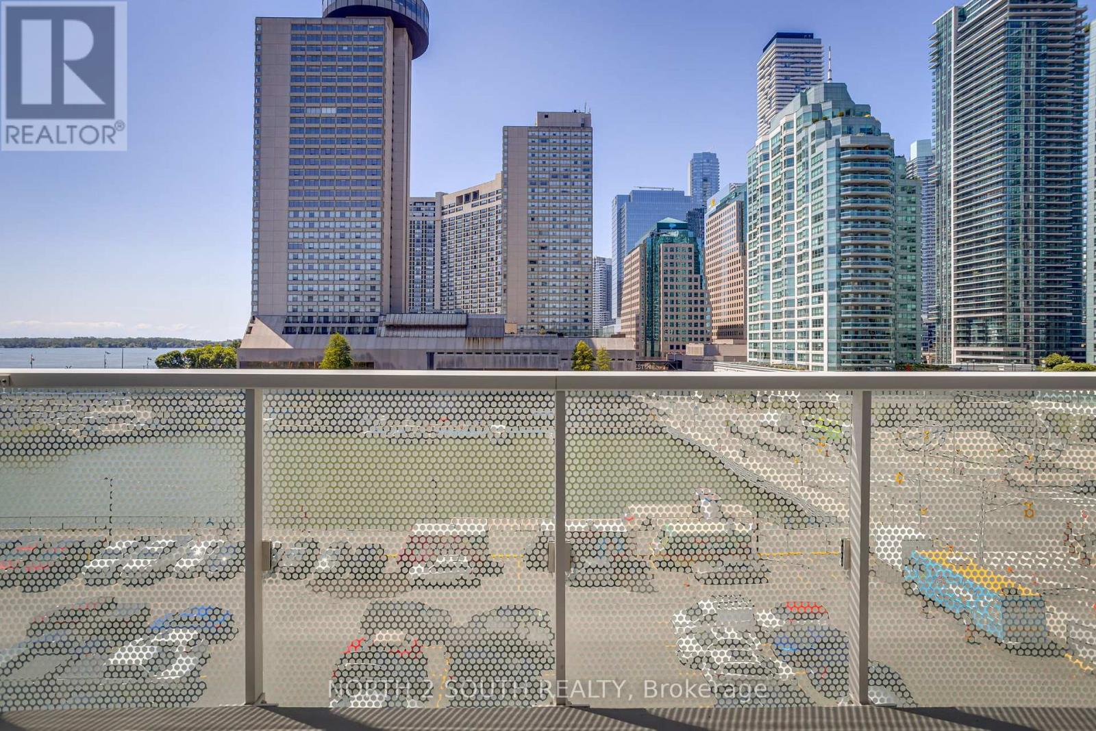 518 - 15 Queens Quay E, Toronto, Ontario  M5E 0A4 - Photo 14 - C12809562