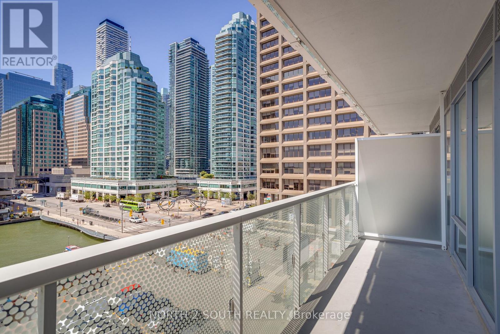 518 - 15 Queens Quay E, Toronto, Ontario  M5E 0A4 - Photo 29 - C12809562