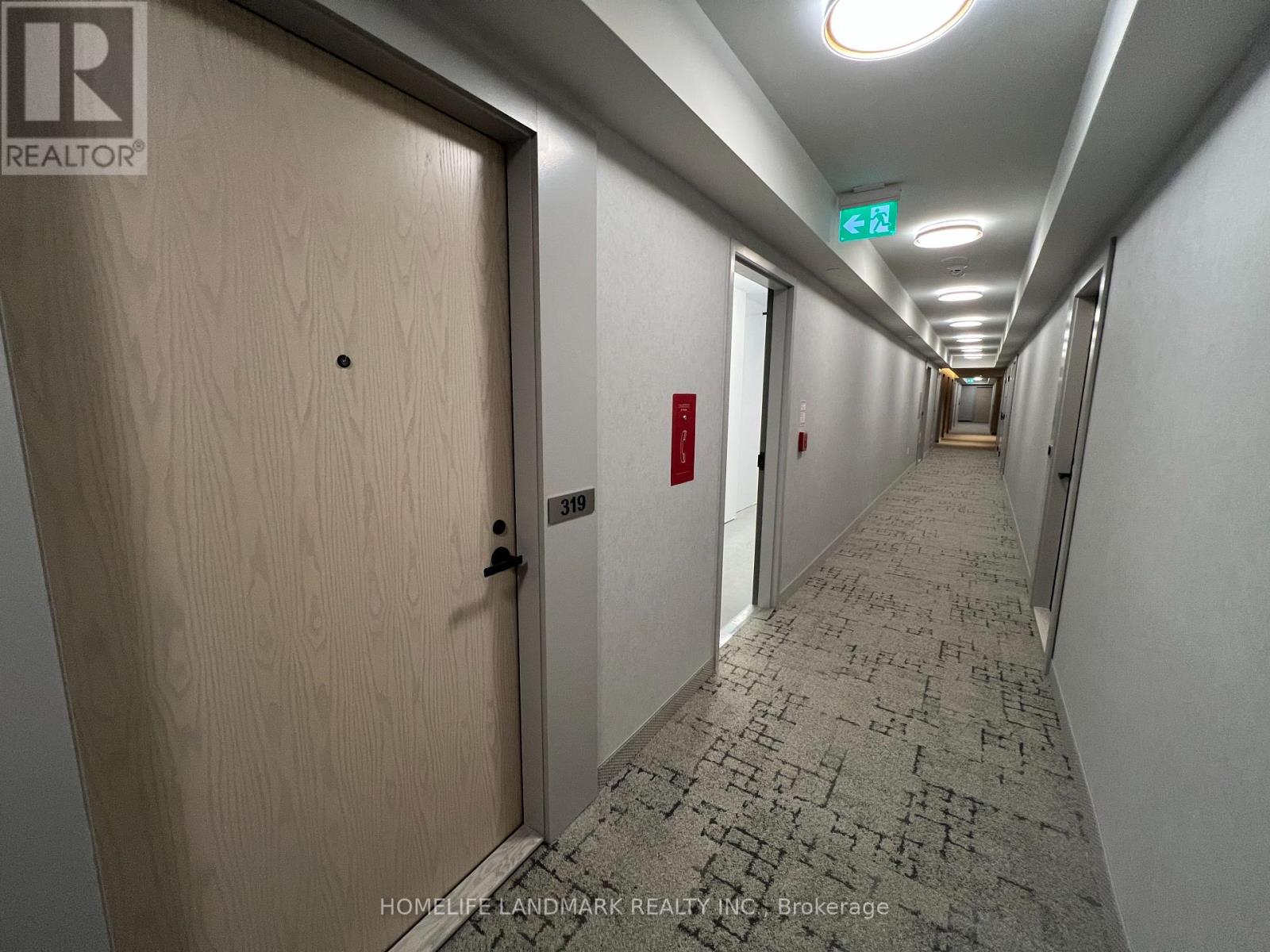 319 - 195 Commerce Street, Vaughan, Ontario  L4K 5Z7 - Photo 2 - N12809526