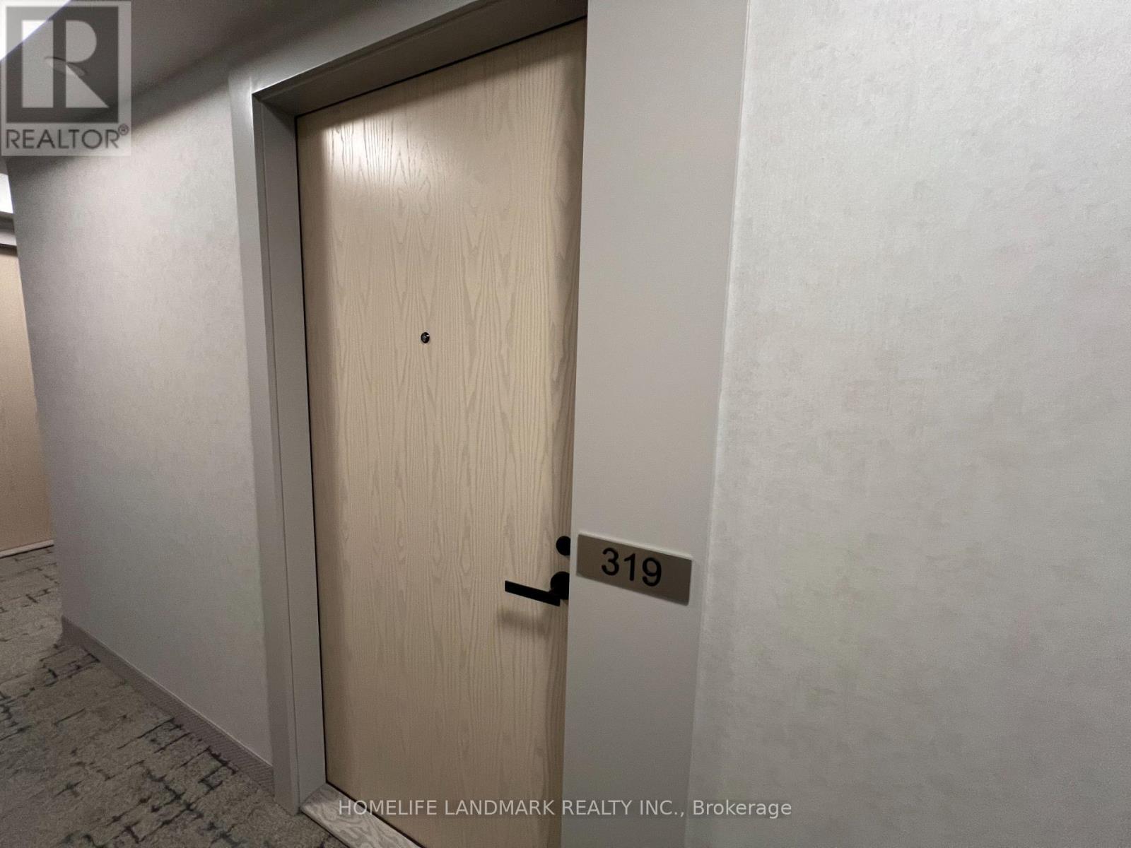 319 - 195 Commerce Street, Vaughan, Ontario  L4K 5Z7 - Photo 3 - N12809526