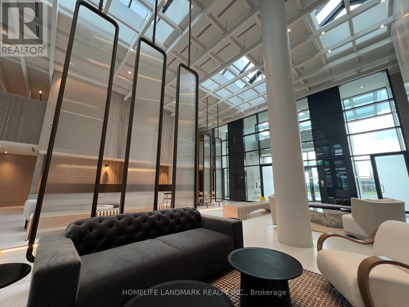 319 - 195 Commerce Street, Vaughan, Ontario  L4K 5Z7 - Photo 32 - N12809526