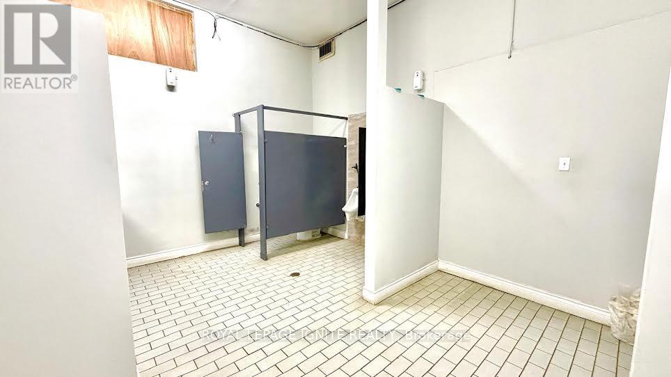 1b - 5 Racine Road, Toronto, Ontario  M9W 2Z2 - Photo 11 - W12809534