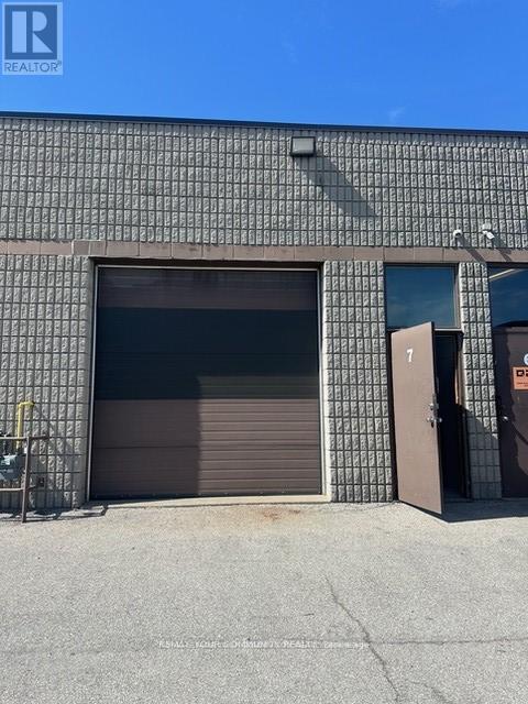 7 - 1080 Tristar Drive, Mississauga, Ontario  L5T 1P1 - Photo 14 - W12809580