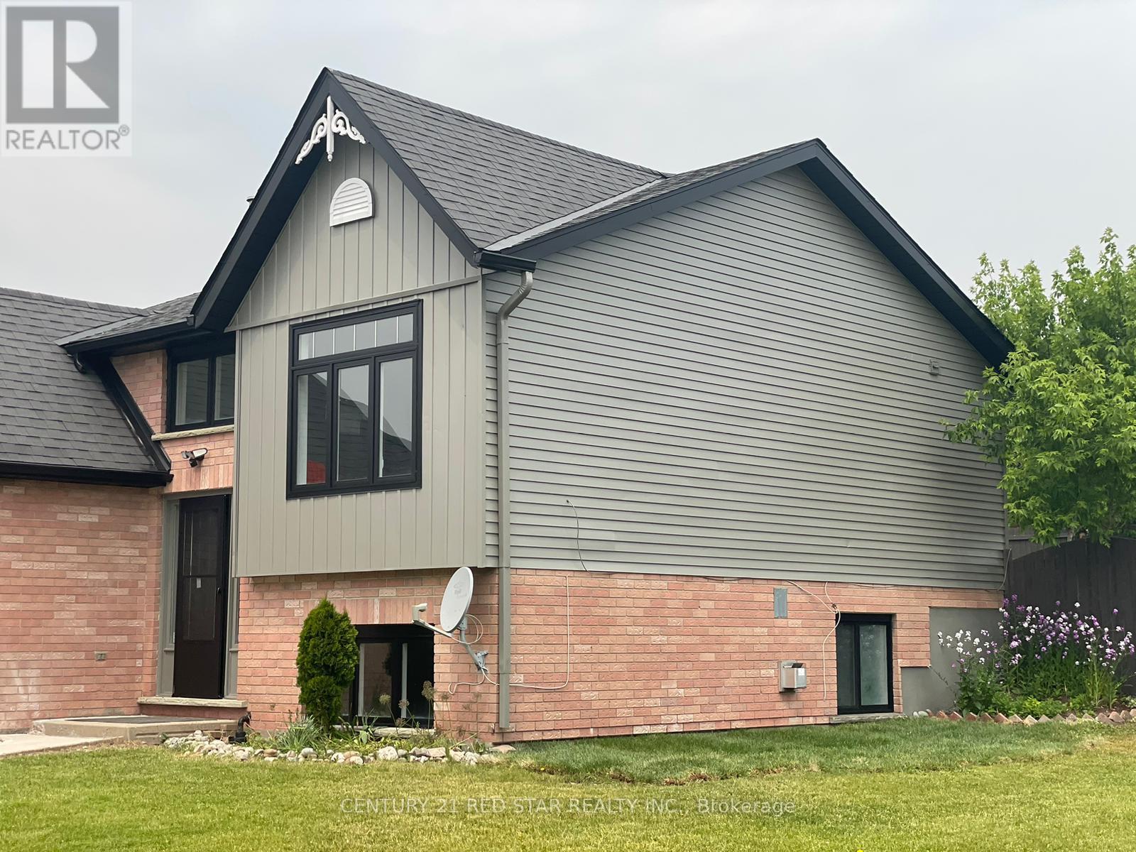 134 Bankside Drive, Kitchener, Ontario  N2N 3E2 - Photo 6 - X12809524