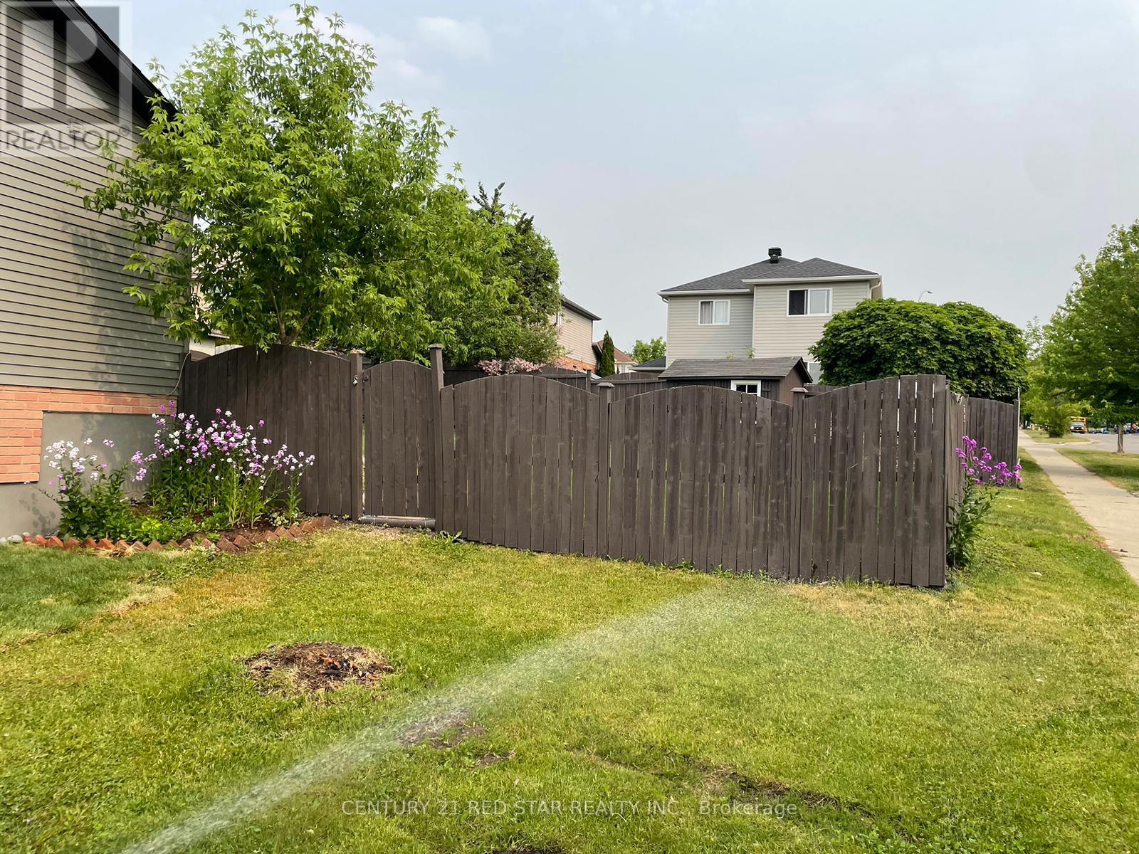 134 Bankside Drive, Kitchener, Ontario  N2N 3E2 - Photo 8 - X12809524