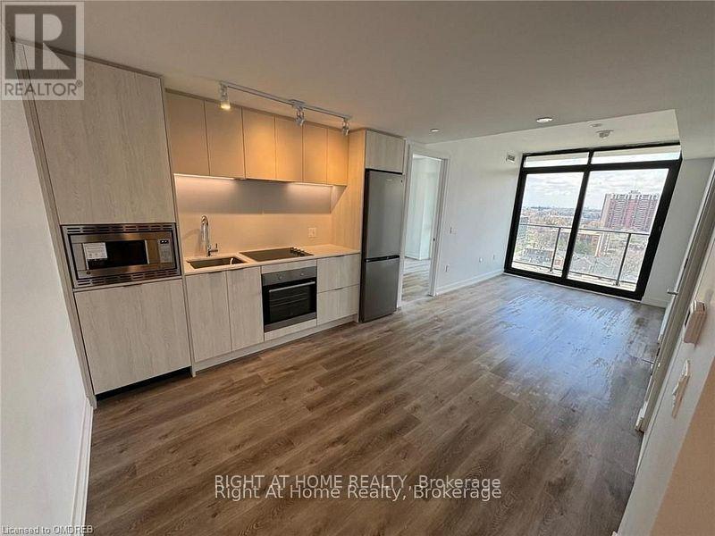 1320 - 1 Jarvis Street, Hamilton, Ontario L8R 3J2 - Photo 2 - X12809538