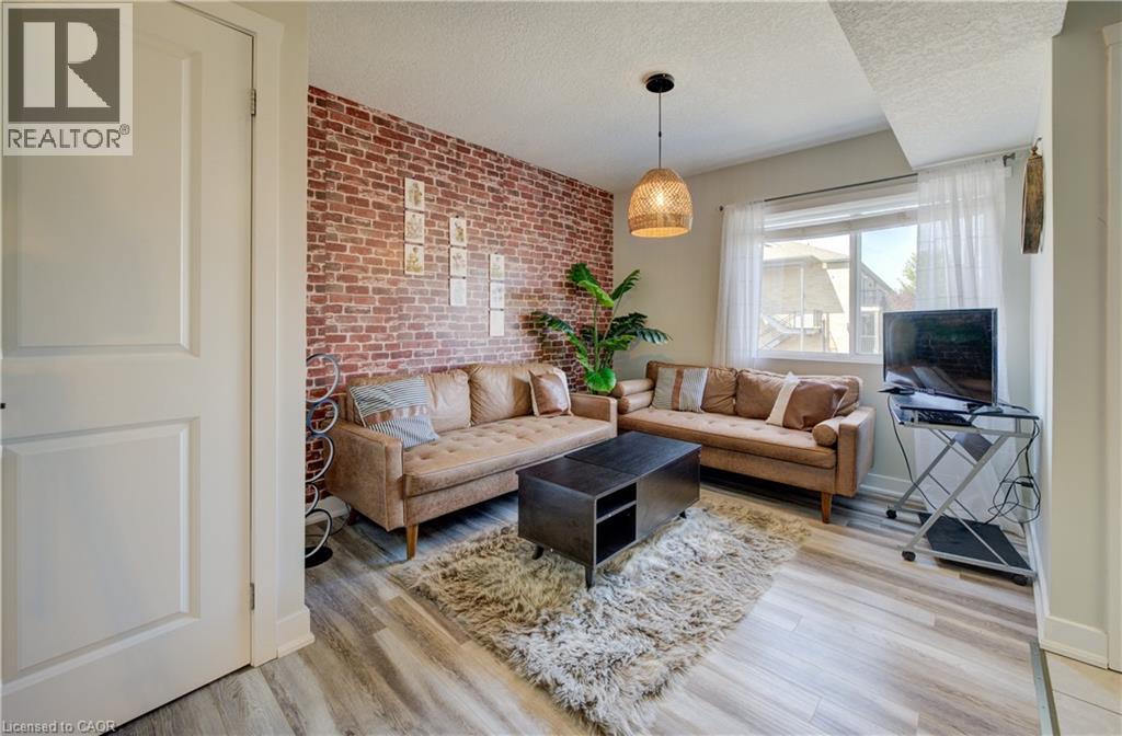 185 Windale Crescent Unit# 6a, Kitchener, Ontario  N2E 0G3 - Photo 4 - 40772204