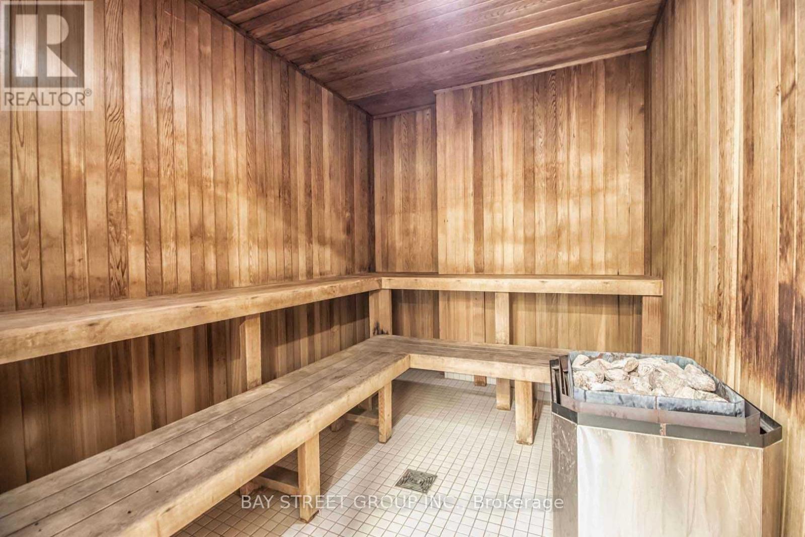 1506 - 31 Bales Avenue, Toronto, Ontario  M2N 7L6 - Photo 16 - C12809590