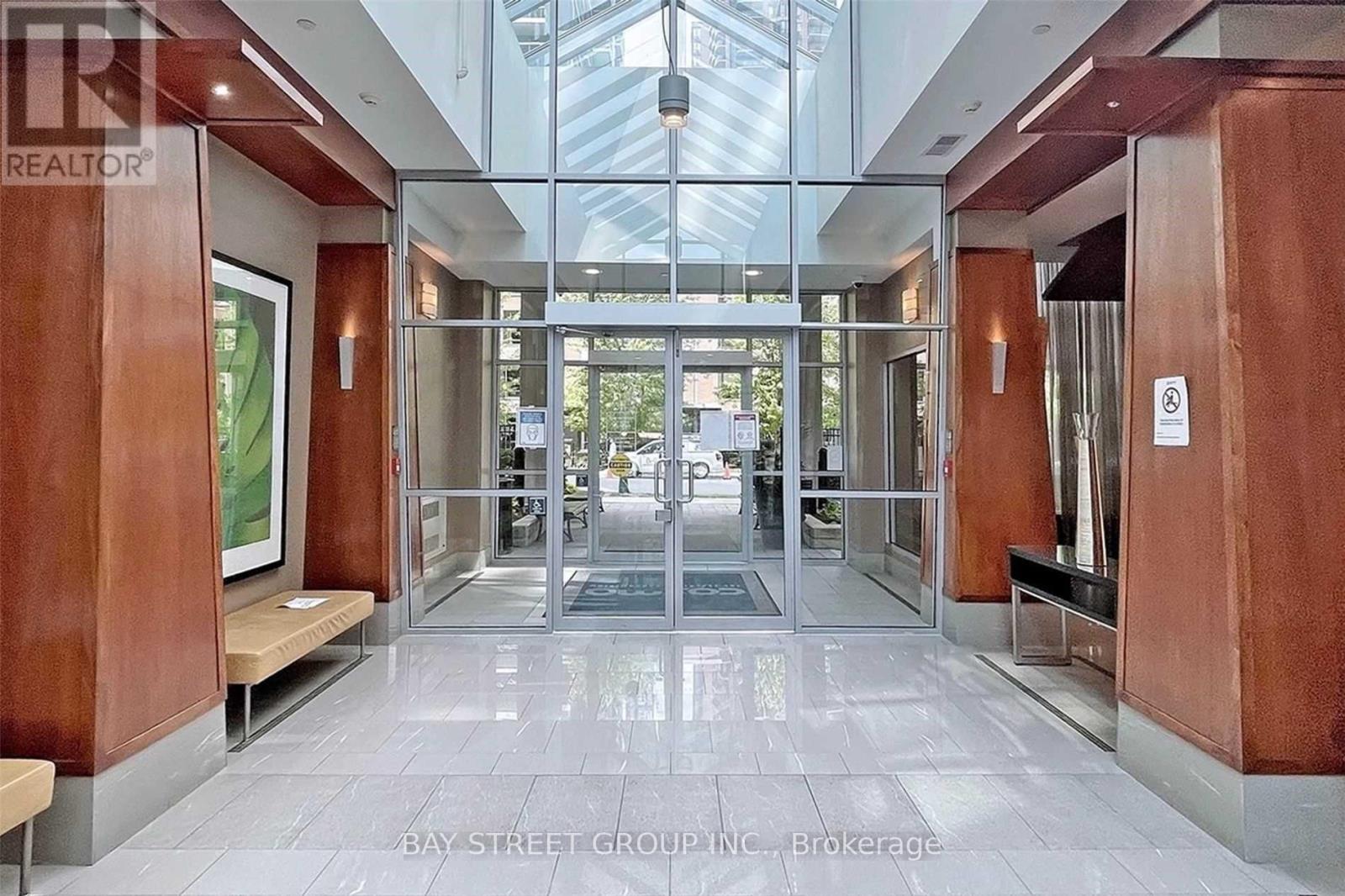 1506 - 31 Bales Avenue, Toronto, Ontario  M2N 7L6 - Photo 4 - C12809590