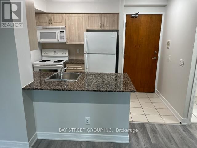 1506 - 31 Bales Avenue, Toronto, Ontario  M2N 7L6 - Photo 7 - C12809590