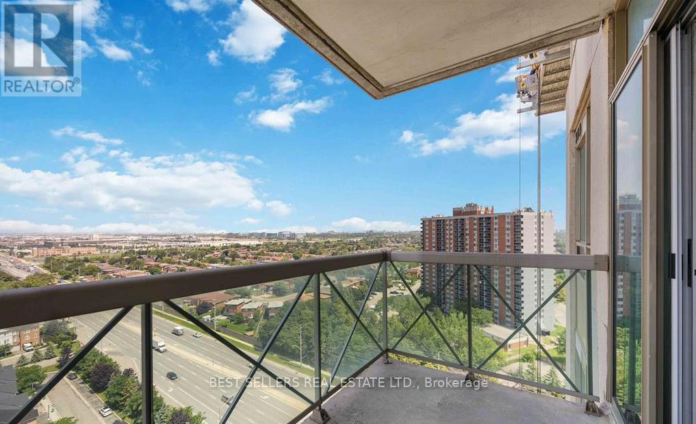 1802 - 1359 Rathburn Road E, Mississauga, Ontario  L4W 5P7 - Photo 14 - W12809582