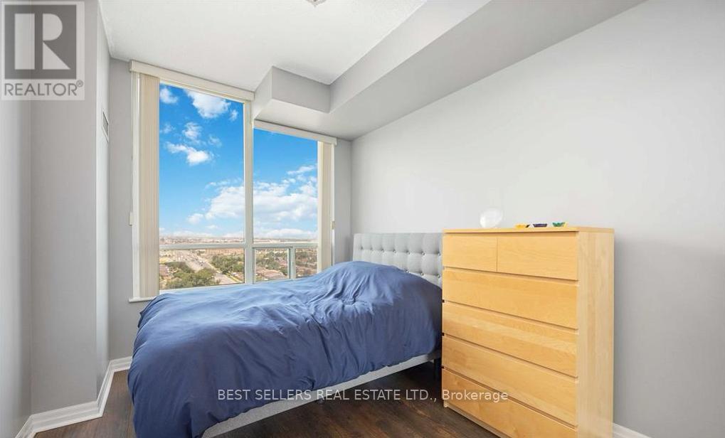 1802 - 1359 Rathburn Road E, Mississauga, Ontario  L4W 5P7 - Photo 18 - W12809582