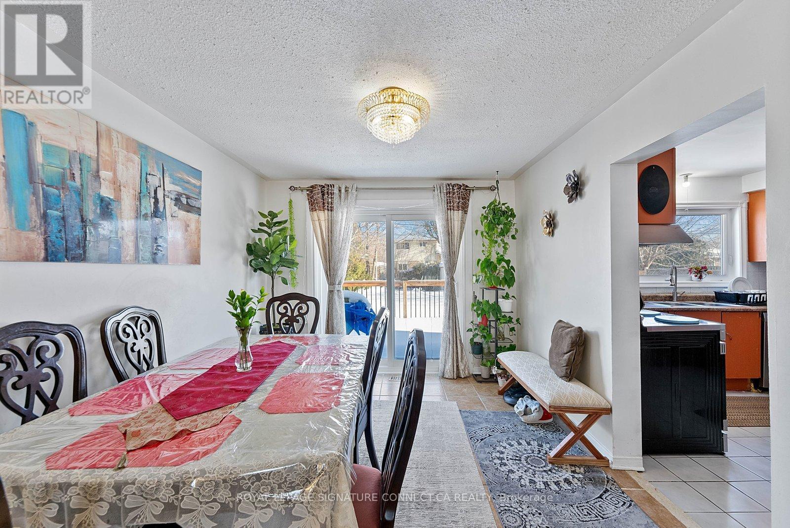 55 Braemar Drive, Brampton, Ontario  L6T 2L5 - Photo 14 - W12809584