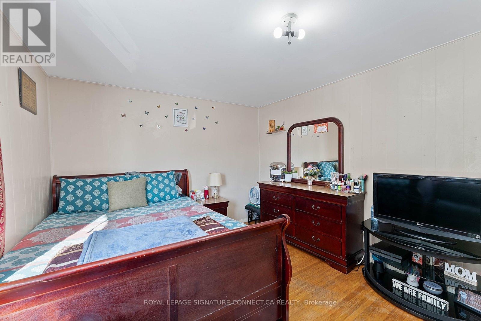 55 Braemar Drive, Brampton, Ontario  L6T 2L5 - Photo 32 - W12809584