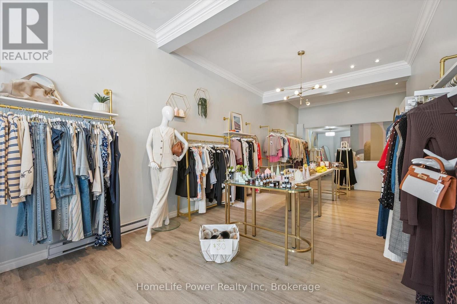 13 Quebec Street, Guelph (Downtown), Ontario  N1H 2T1 - Photo 7 - X12809614