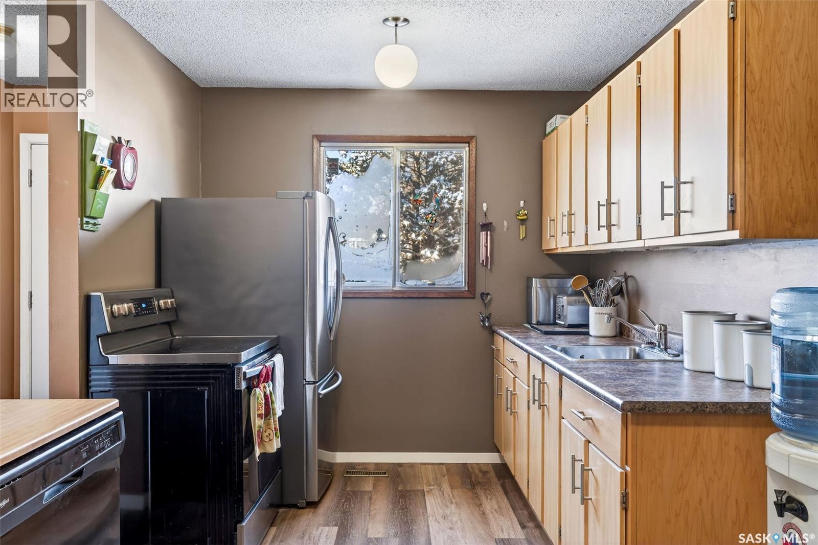 88 Kemp Crescent, Prince Albert, Saskatchewan  S6V 6H1 - Photo 4 - SK028693