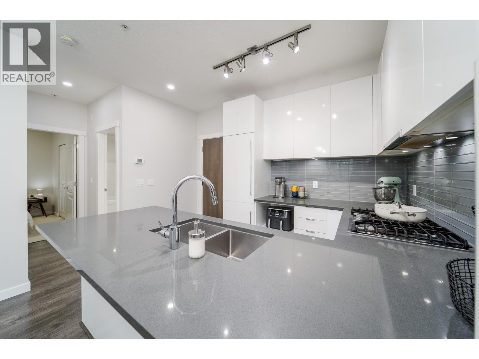 218 9399 Alexandra Road, Richmond, British Columbia  V6X 0L7 - Photo 11 - R3090789