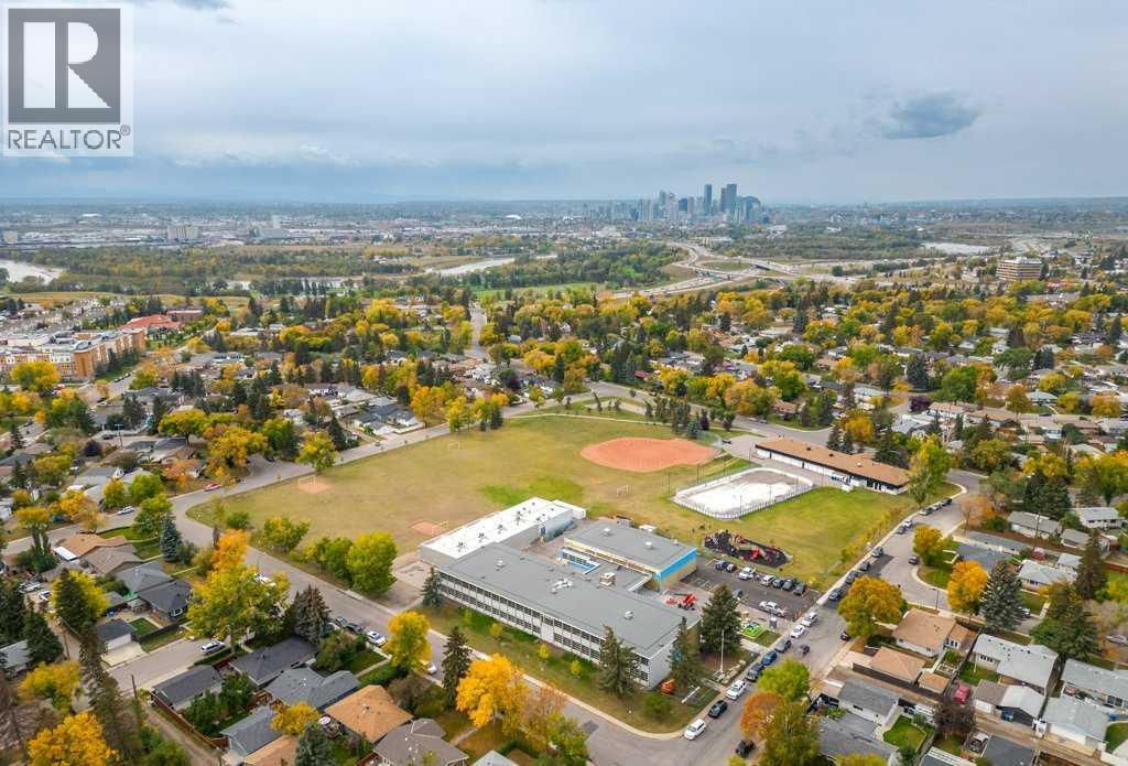 36 Doverthorn Place Se, Calgary, Alberta  T2B 2B8 - Photo 43 - A2287627