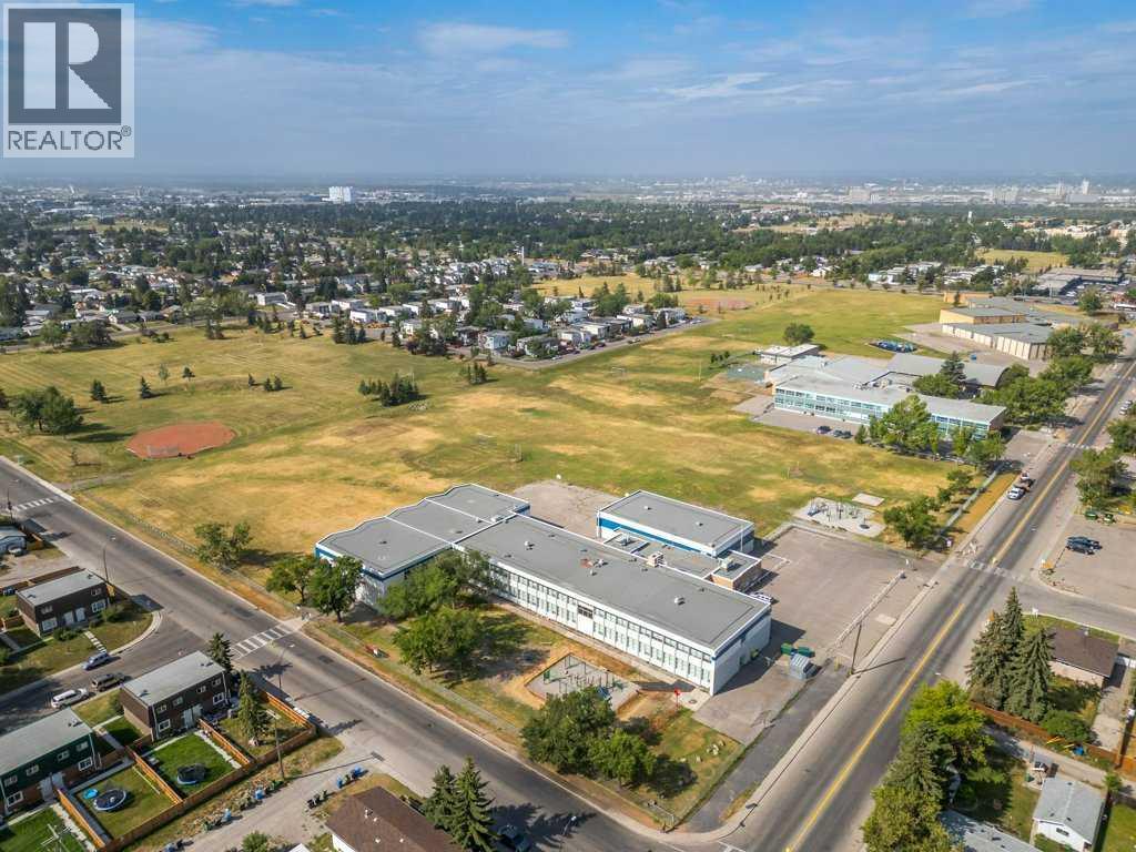 36 Doverthorn Place Se, Calgary, Alberta  T2B 2B8 - Photo 44 - A2287627