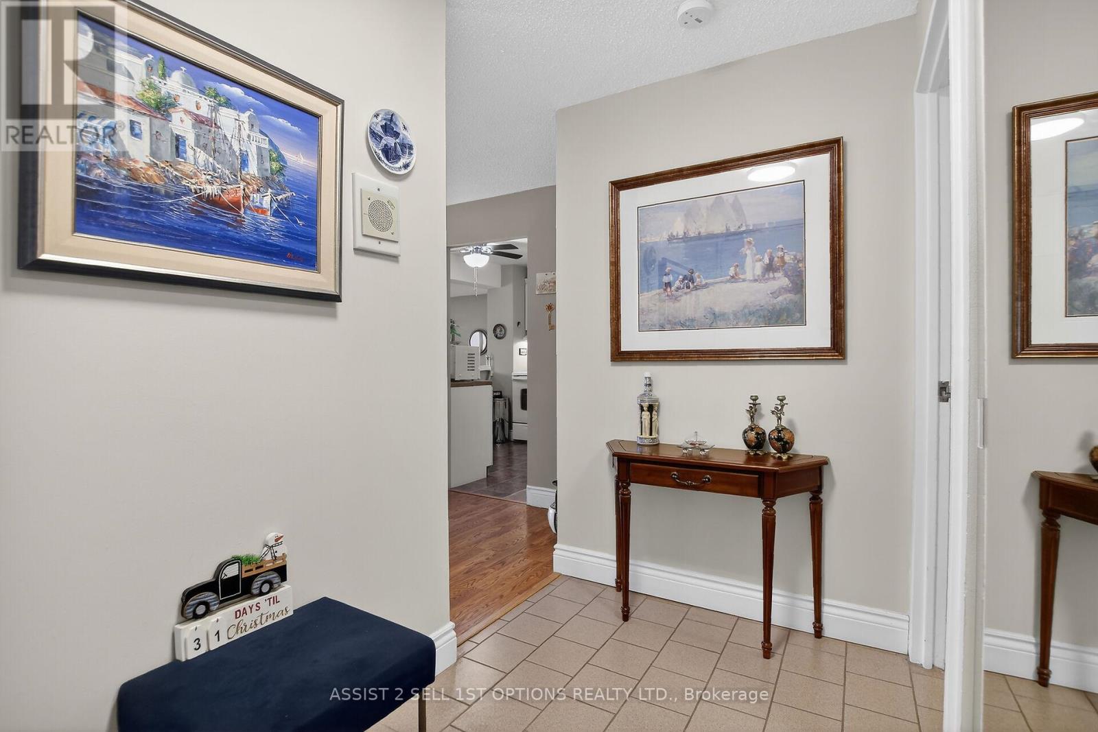 103 - 1081 Ambleside Drive, Ottawa, Ontario  K2B 8C8 - Photo 4 - X12809612